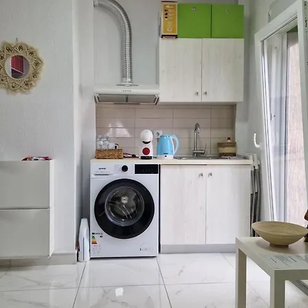 Afros Lux 201 公寓 *