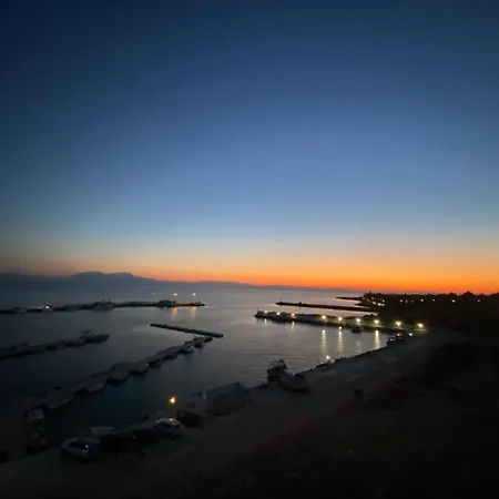 公寓 Afros Lux 201